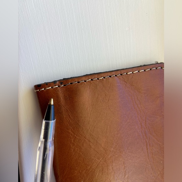 slim Leather Patricia Nash Valentia sleeve magnetic closure card cash holder - Picture 15 of 16